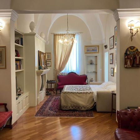 B&B Ai Due Santi Lecce Exteriér fotografie